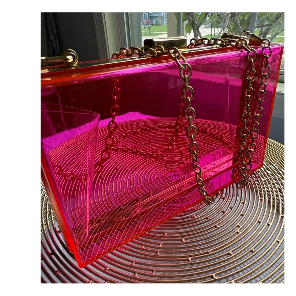 Concert Y2K Hot Pink Transparent Acrylic Box Clutch Gold Chain‎ Crossbody Bag